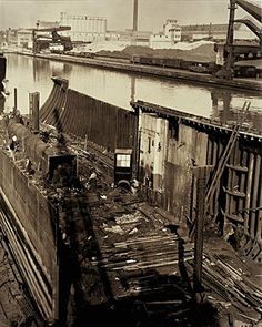 Ford River Rouge Complex: Charles Sheeler, Salvage Ship, Ford Plant, 1927, gelatin-silver print, Museum of Fine Arts, The Lane Collection, Boston, MA, USA.