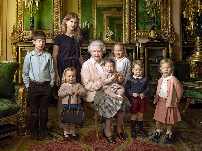 British royal portraits: Queen Elizabeth II, Family, portrait, photograph, Annie Liebowitz British royal portrait