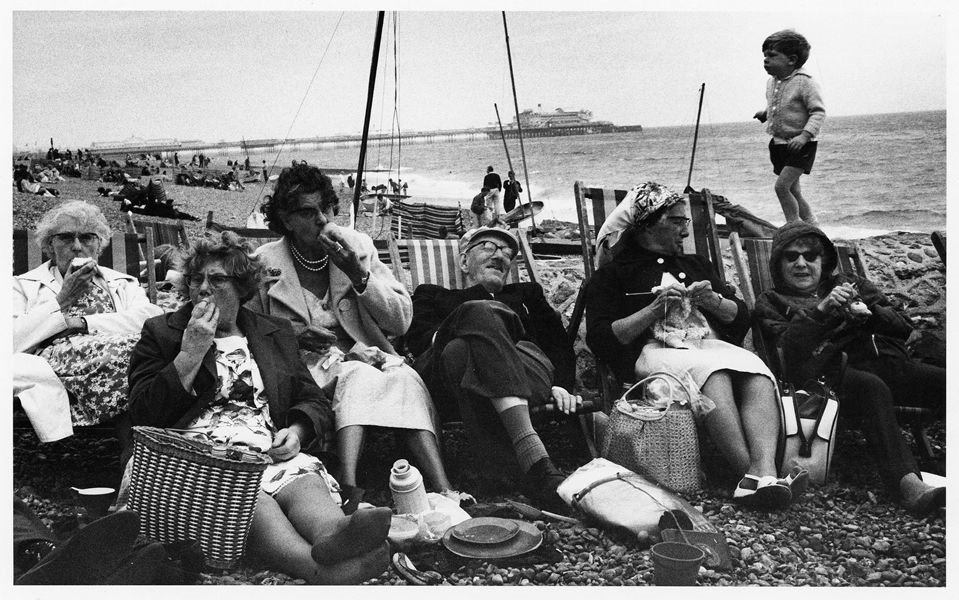 Photography Books, Brighton Beach, West Sussex, 1966. Tony Ray-Jones © The National Media Museum, Bradford, UK, source: lensculture.com