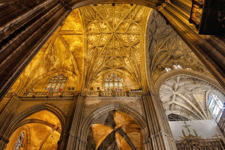 Andalusian art: Cathedral of Saint Mary of the See, interior, 1401-1528, Seville, Spain. The Culture Trip.

