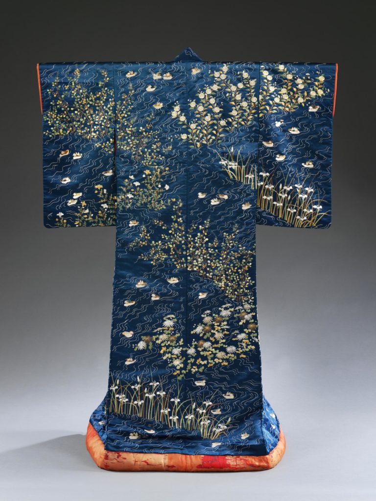 Kimono, Japan, 1840-1870, Given by Mr T. B. Clark-Thornhill, Victoria and Albert Museum, London, UK.