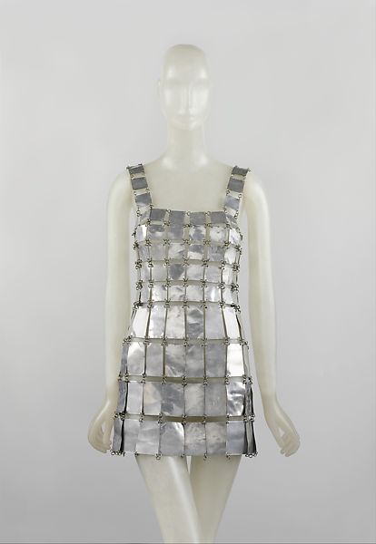 Paco Rabanne, Unwearable Dress, 1967, metal, The Metropolitan Museum of Art, New York, USA. fashion a form of art