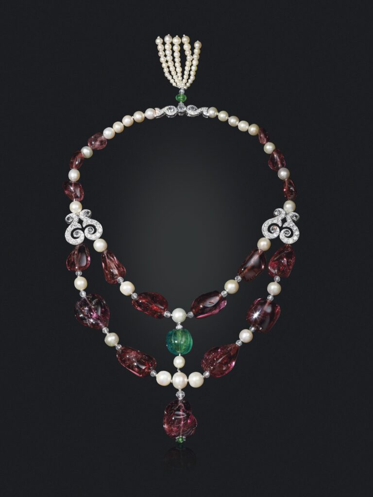 The Art of Jewels: Spinel