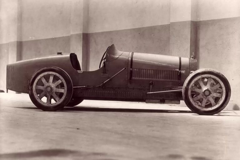 Bugatti brothers: Bugatti Type 35. Bugatti.
