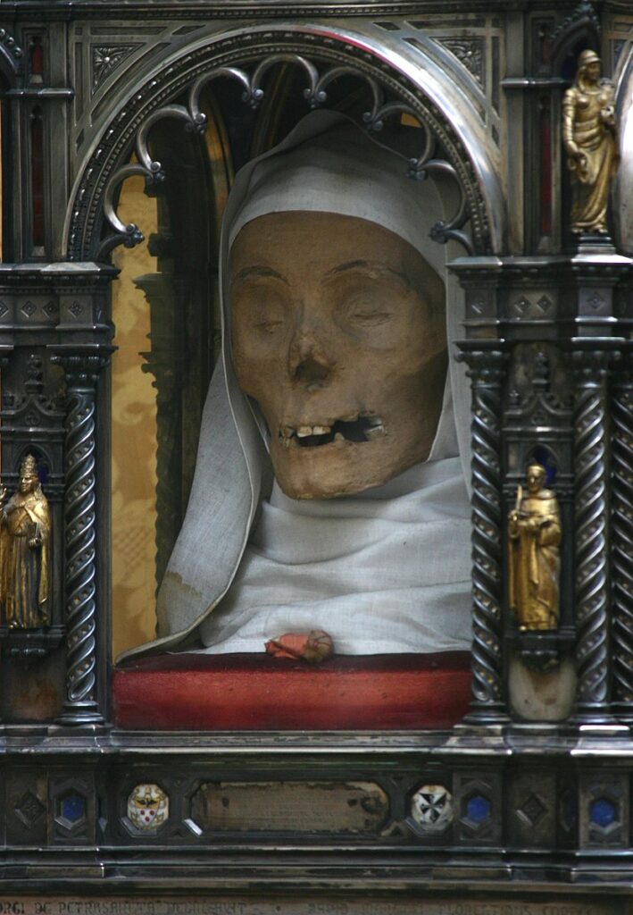 Top 10 Christian Weird Relics: Head of St.Catherine of Siena during a procession