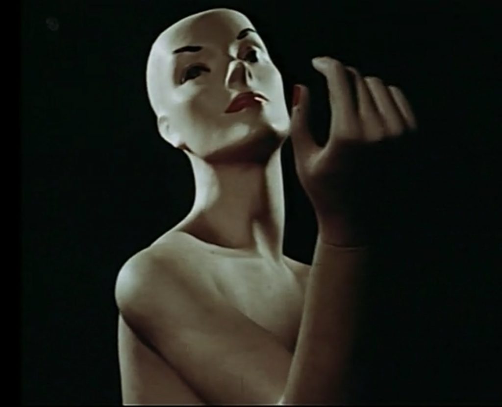 Female nude mannequin, 