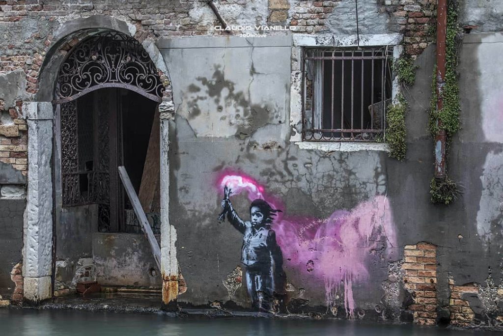 Banksy city guide 2021: Banksy, Migrant Child, 2019