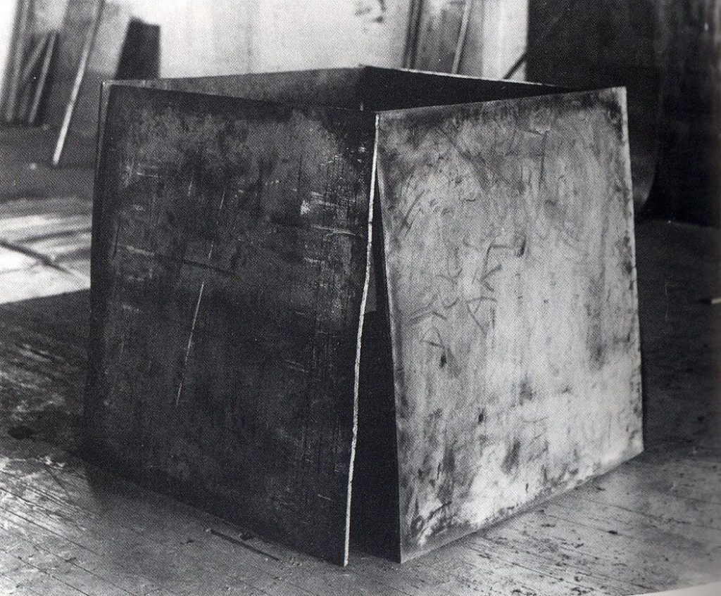 Richard Serra, One Ton Prop (House of Cards), 1969, MoMA, NY. 