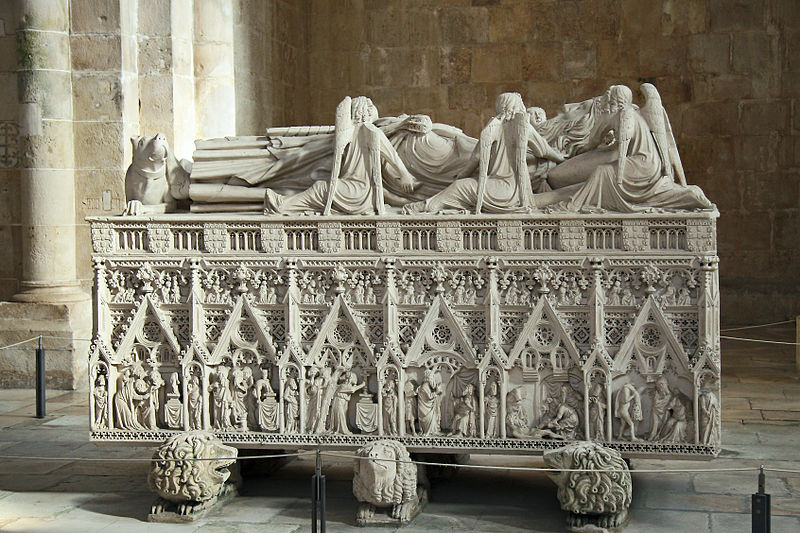 King Pedro And Inês de Castro,King Pedro's tomb, Alcobaça Monastery, Alcobaça, Portugal