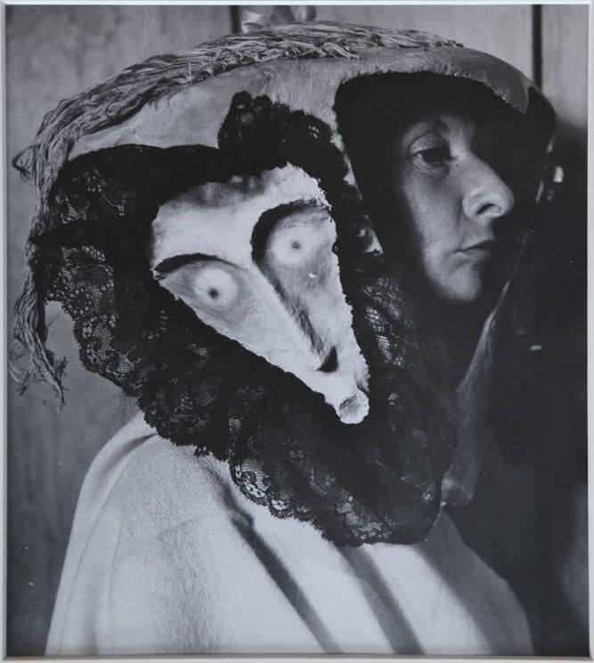 Kati Horna, Remedios Varo wearing a mask by Leonora Carrington, 1962, Museum of Modern Art, New York, NY, USA.