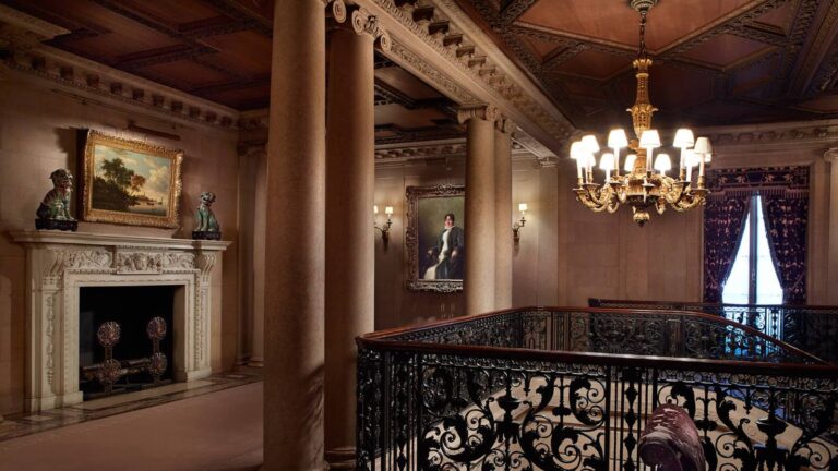 Frick Collection renovation: Top of the second floor landing, The Frick Collection, New York; photo: Michael Bodycomb.
