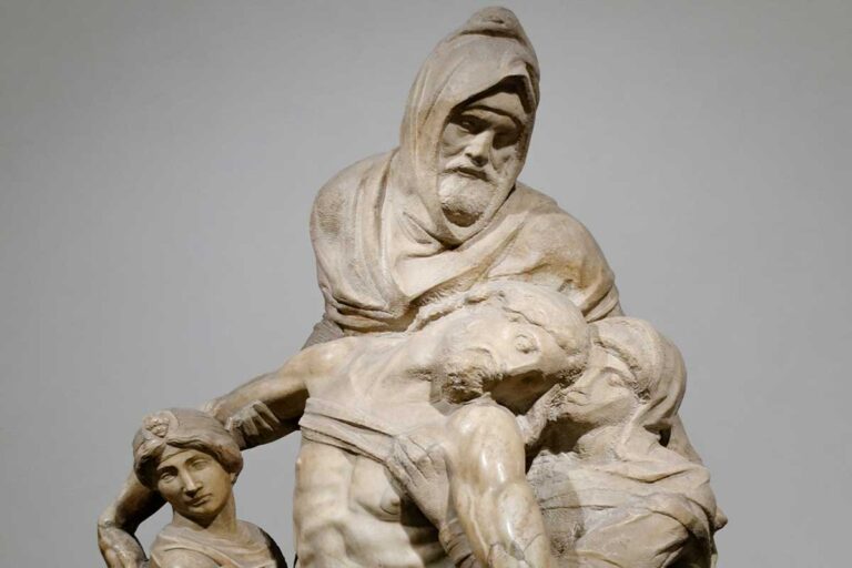 michelangelo's pietàs: Michelangelo, Bandini Pietà, c. 1547-1553, Museo dell’Opera del Duomo, Florence, Italy. Oggi Scopri. Detail.
