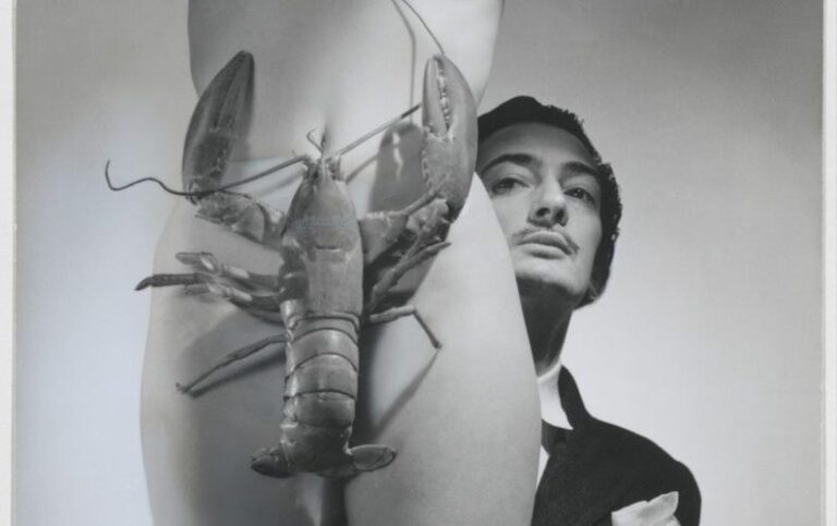 lobsters art: Horst P. Horst, George Platt Lynes, Salvador Dali and the lobster, 1939. Carolyn Tillie.

