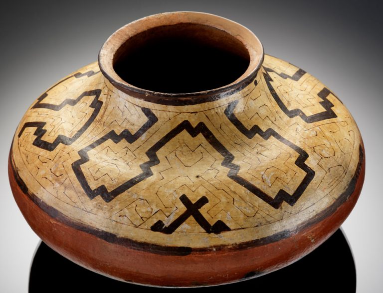 Shipibo Pottery: Conibo Jar, c. 1910, National Museum of the American Indian, Washington, DC, USA.
