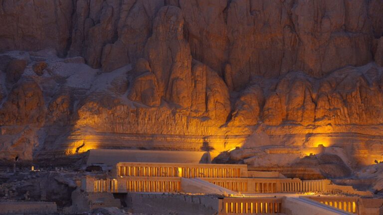 Temple of Hatshepsut: Memorial Temple of Hatshepsut in the Valley of the Kings, Egypt. Photo: Kenneth Garrett/ National Geographic.
