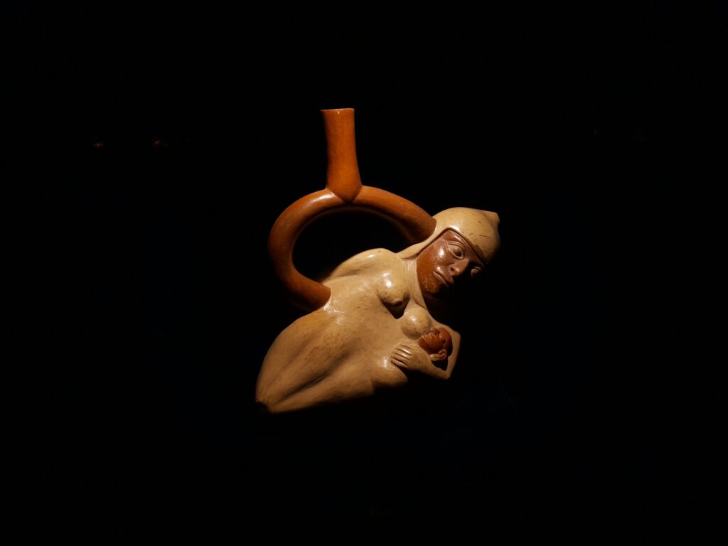 museo larco: Breastfeeding, Moche culture, 1 CE–800 CE, Peru, Museo Larco, Lima, Peru. Photo by author.
