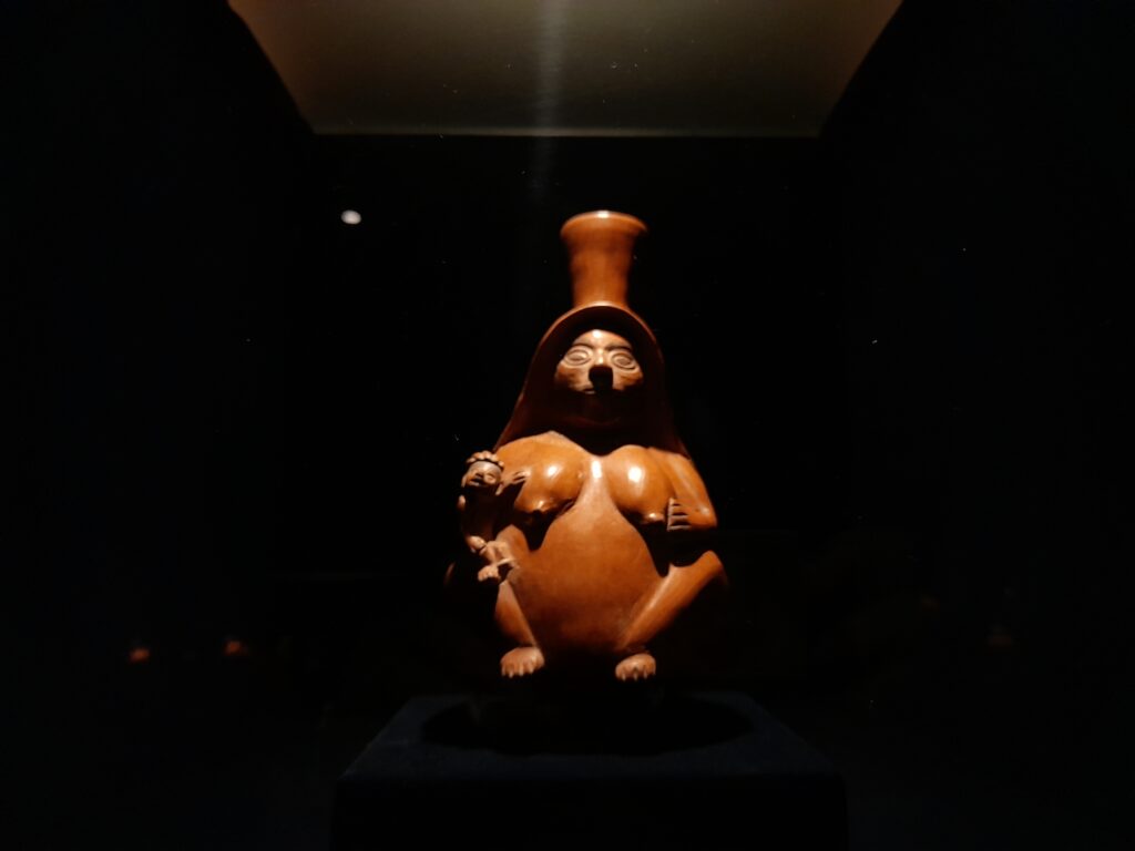 museo larco: Breastfeeding, Recuay culture, 1 CE–800 CE, Peru, Museo Larco, Lima, Peru. Photo by author.
