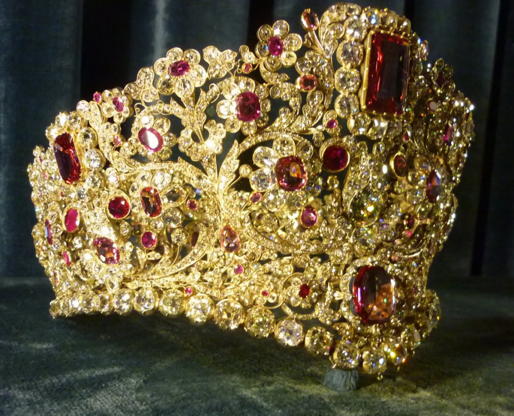 Caspar Rieländer, Bavarian Ruby and Spinel Tiara (part of parure) - Family Treasures - World's Most Beautiful Tiaras