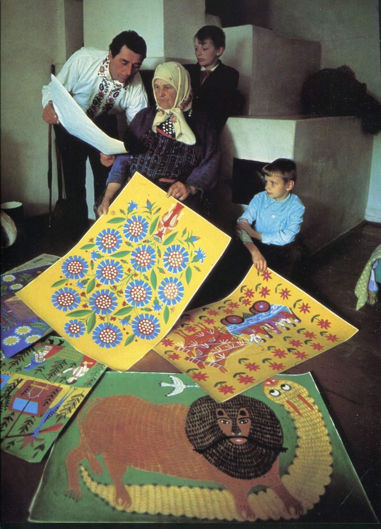 Maria Prymachenko Lesson Maria Prymachenko: Folk Pacifist from Ukraine | DailyArt Magazine