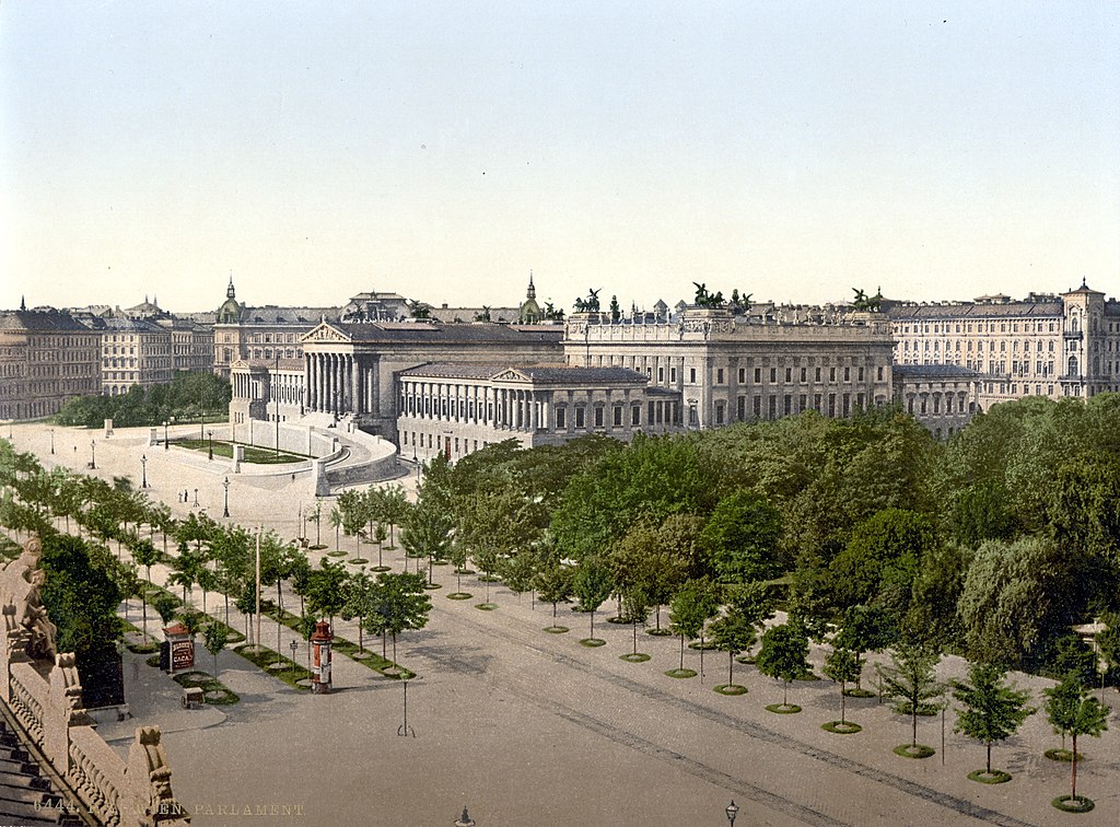 ringstrasse vienna: View of Ringstrasse and House of Parliament around 1900. Wikimedia Commons (public domain).
