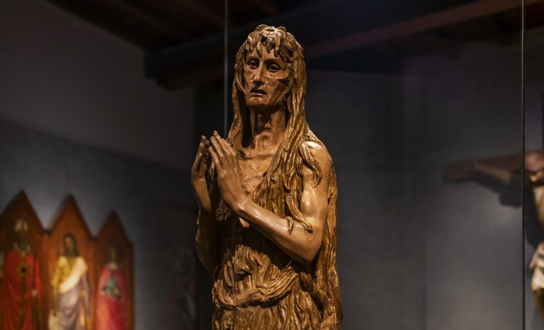 Donatello Penitent Magdalene: Donatello, Penitent Mary Magdalene, c. 1455, Museo dell’Opera del Duomo, Florence, Italy. Photo by Steven Zucker/Smarthistory via Flickr.
