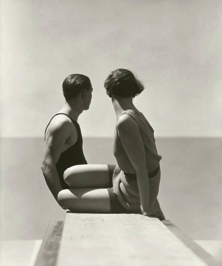 fashion photographers: George Hoyningen-Huene, The Divers, 1930. Conde Nast Store.
