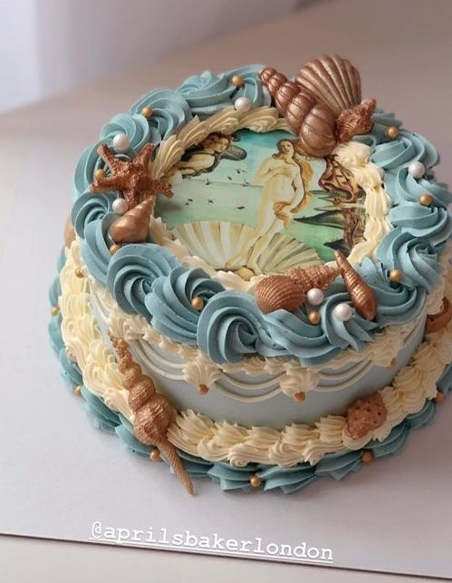 Cake Art: Cake inspired by Sandro Botticelli. Photograph by April’s Baker via Pinterest.
