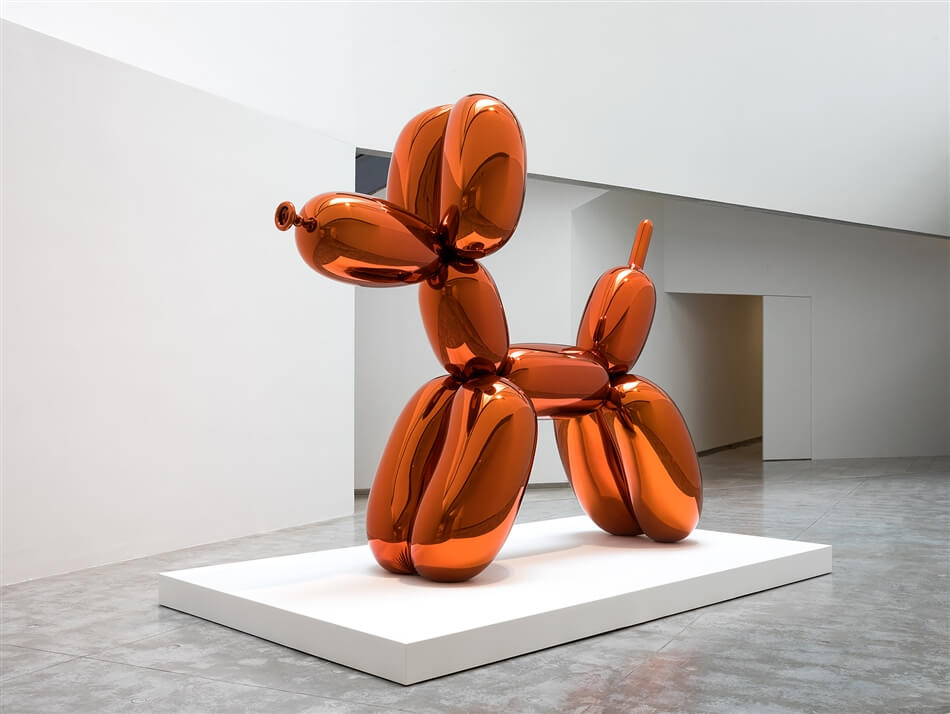 most Expensive artworks: 10 Most Expensive Artworks by Living Artists: Jeff Koons, Balloon Dog (Orange), November 2013. Social Art Prize.
