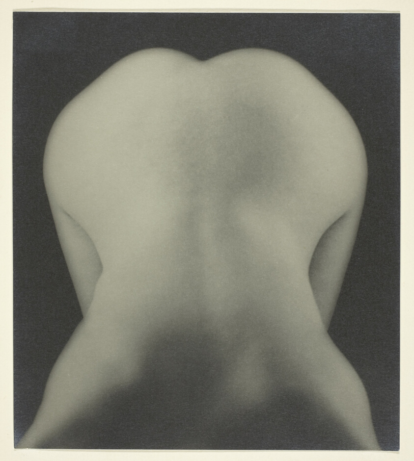women photographers, Lee Miller, Nude Bent Forward, 1930, The Art Institute of Chicago, Chicago, IL, USA.
