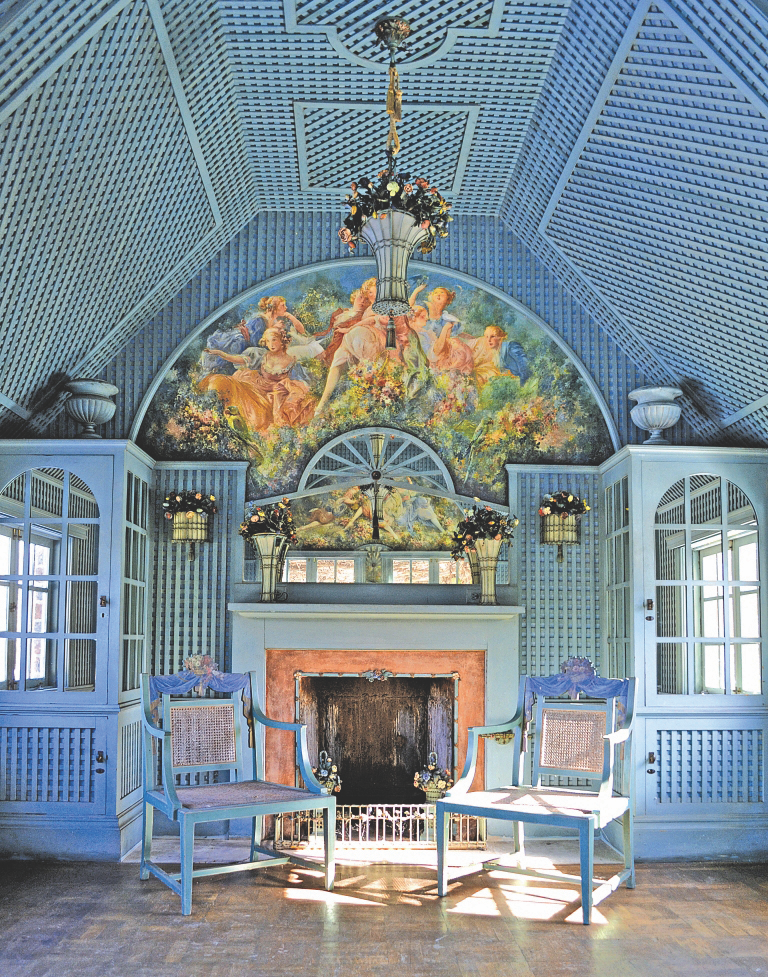 Women Interior Designers: Women Interior Designers: Elsie de Wolfe, Coe Hall, Teahouse, 1915, Planting Fields Arboretum State Historic Park, Oyster Bay, NY, USA. House Beautiful.


