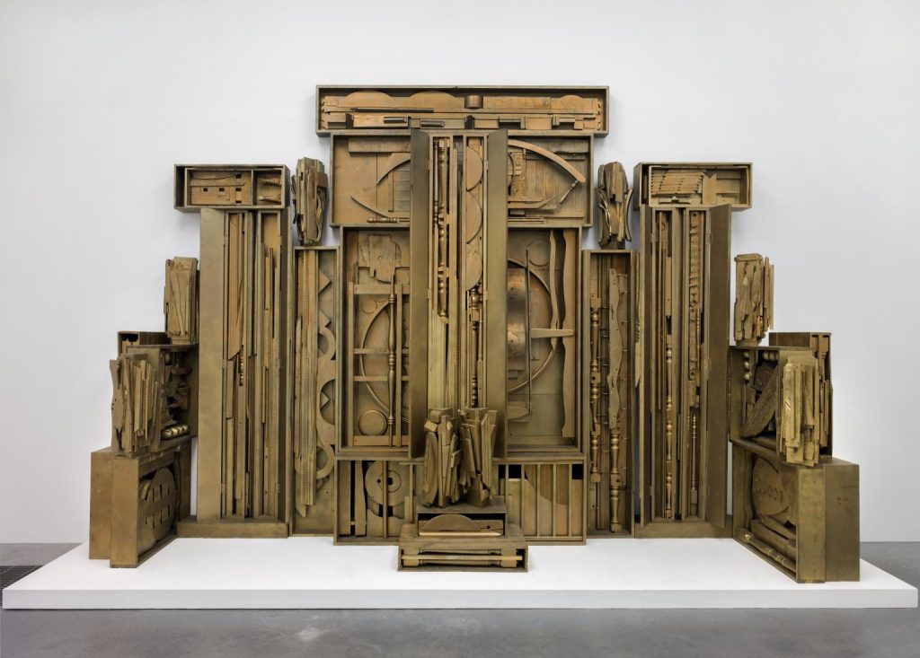 Artists born in Ukraine: Louise Nevelson, An American Tribute to the British People, 1960-64, Tate Gallery, London
