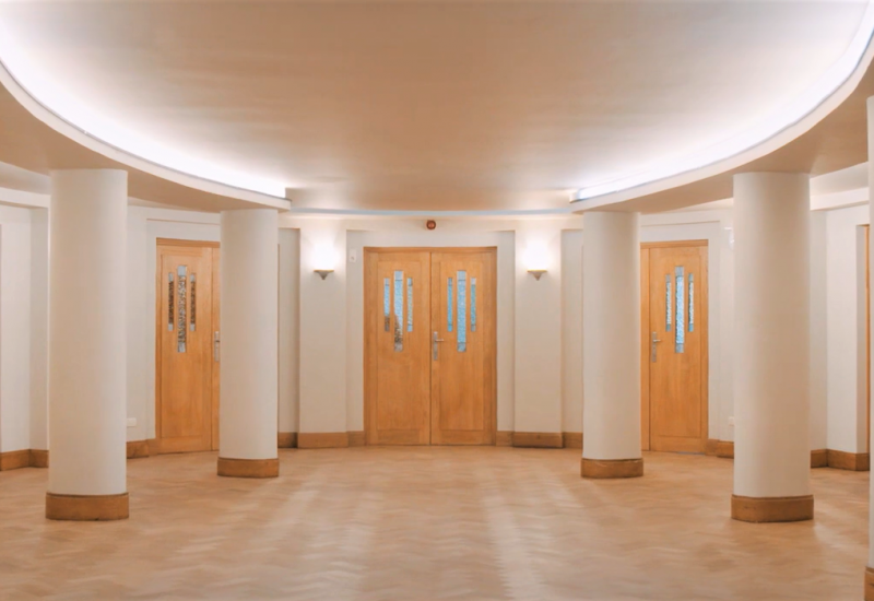 Vivian Maier: The oval hall, Bozar, Brussels, Belgium. Bozar’s website.
