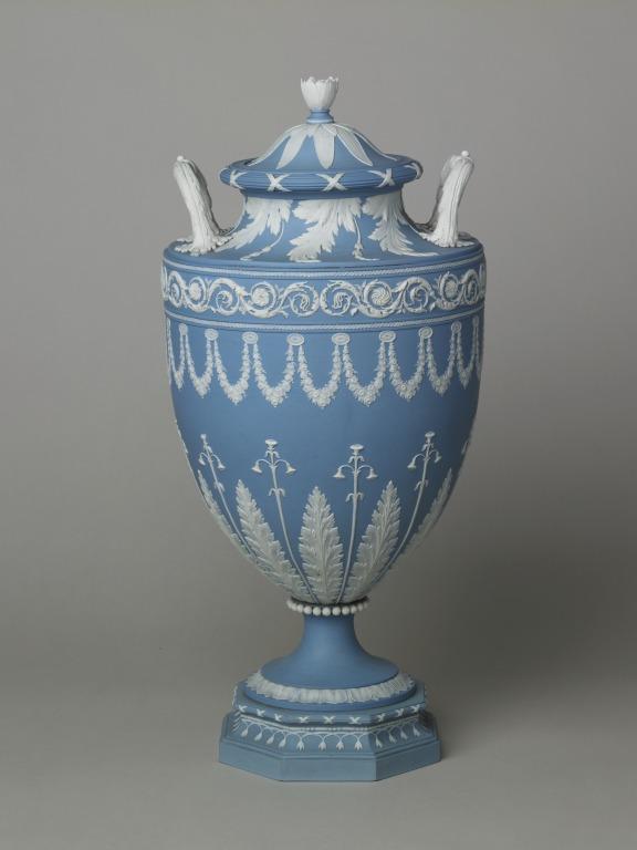 Josiah Wedgwood, Vase, 1790-1800, jasperware, National Museums Liverpool, Liverpool, UK. 