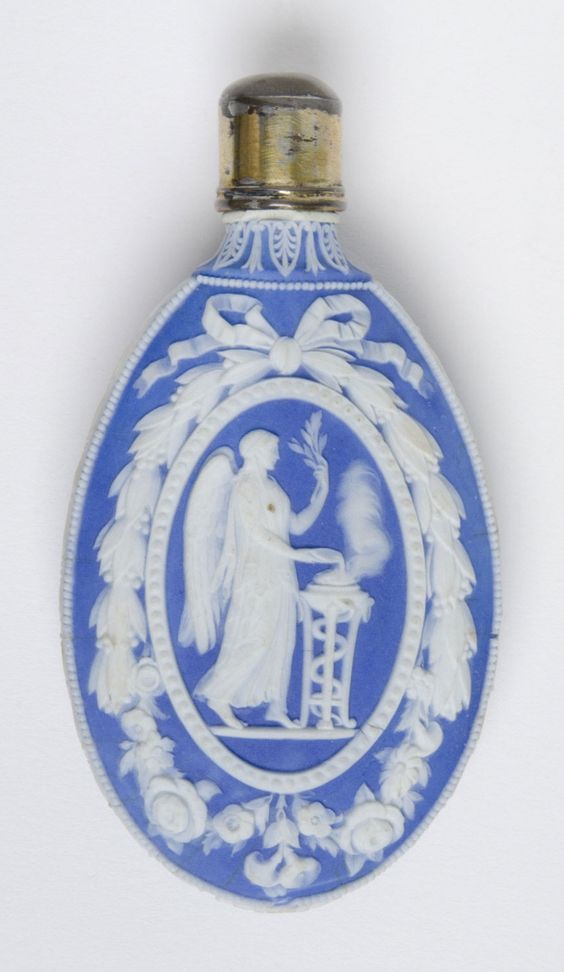 cameo carving: Josiah Wedgwood, Scent bottle, 1759, Philadelphia Museum of Art, Philadelphia, PA, USA.
