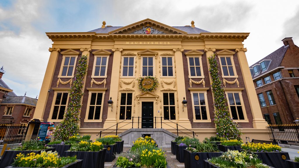 Frontal façade of Mauritshuis, The Hague, Netherlands.
