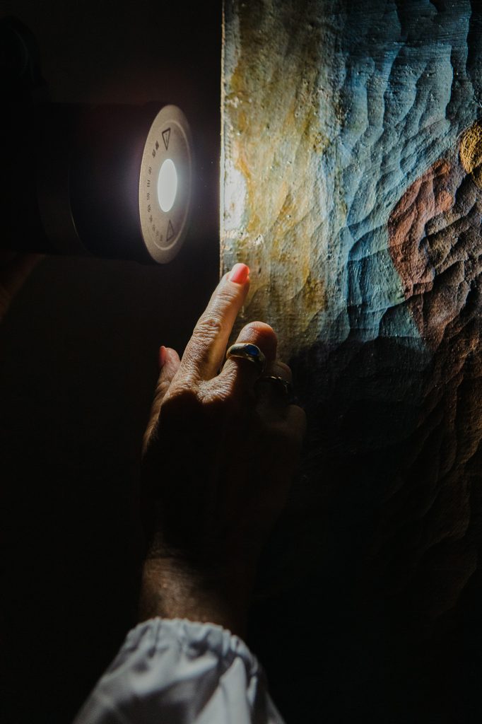 artemisia gentileschi Casa Buonarroti: Artemisia Gentileschi, Allegory of Inclination, Detail with digital microscope – diagnostics. Photo by Olga Makarowa. Courtesy of Casa Buonarroti Museum and Calliope Arts.
