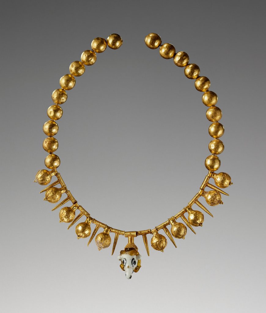 Etruscan gold: Gold necklace with Ram’s head pendant, ca. 500 BCE to 400 BCE, The Getty Villa, Los Angeles, CA, USA.
