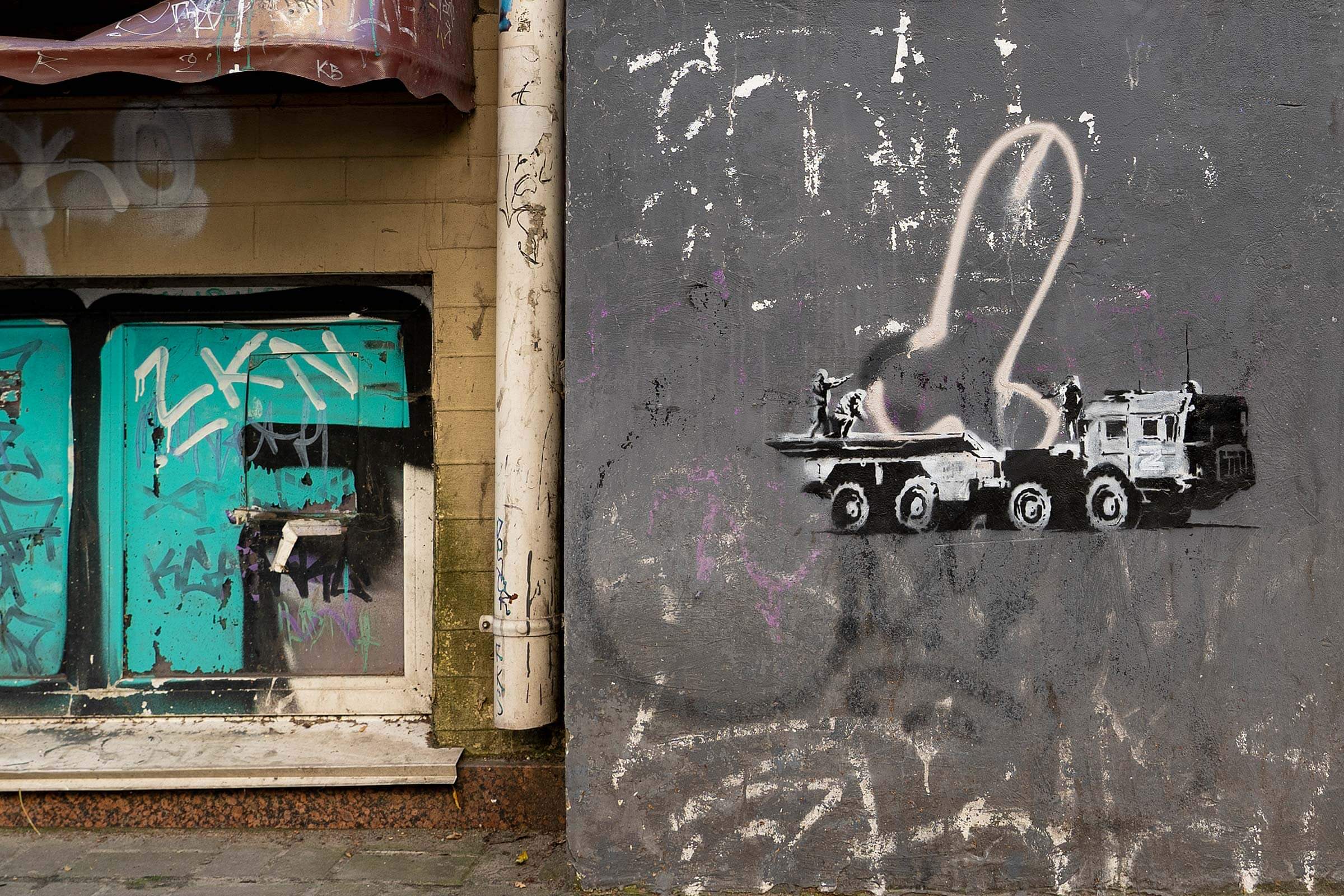 Banksy, Tank with a rocket, 2022, Kyiv, Ukraine. Artist's website.