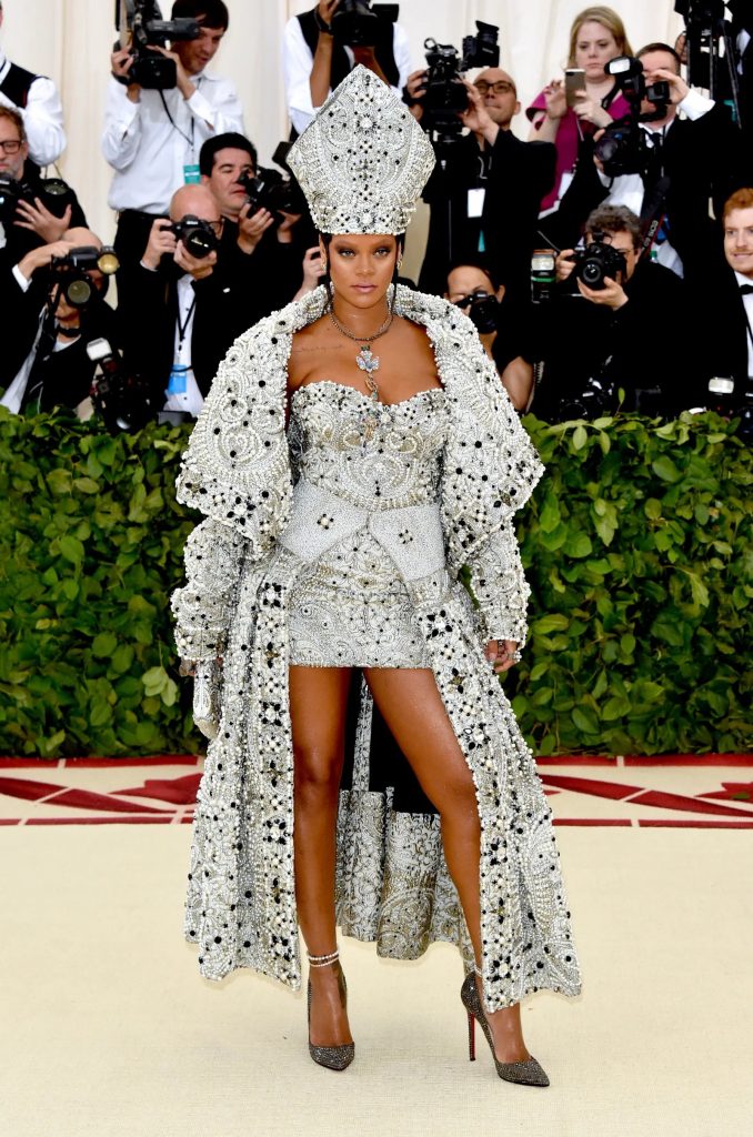 royal fashion: Rihanna at the MET Gala 2018. Glamour.
