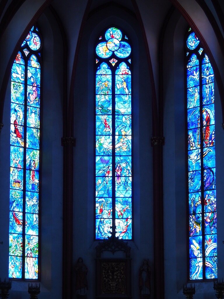 Marc Chagall: Marc Chagall, stained glass window, 1978-1986, St Stephen’s Church, Mainz, Germany. Flickr.

