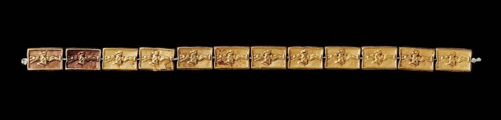Gold nubia: Harpokrates Bracelet, ca. 270 BCE to 320 CE, Museum of Fine Arts, Boston, MA, United States.
