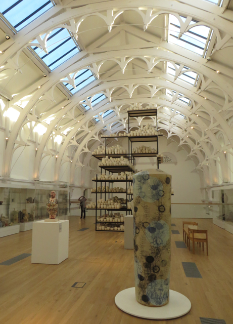 museum: Centre of Ceramic Art, York Art Gallery, York, UK. Photo by GeographBot via Wikimedia Commons (CC-BY-SA-2.0).
