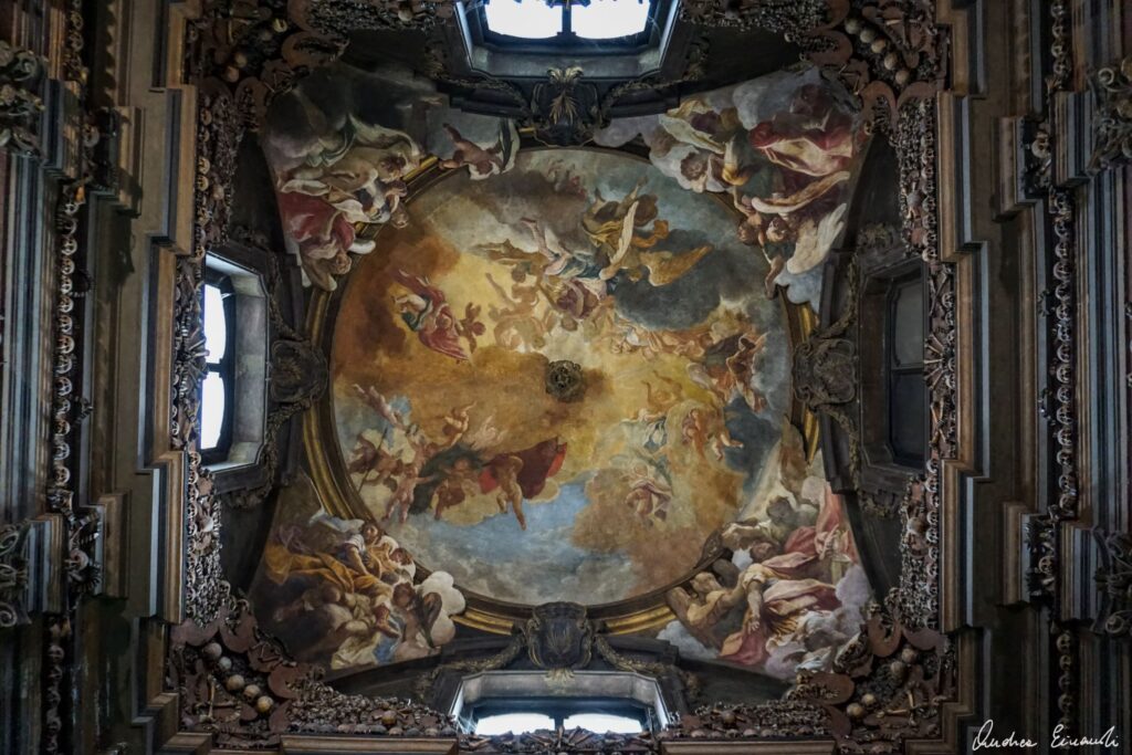 ossuaries: Sebastiano Ricci, Triumph of Souls and Flying Angels, 1695, San Bernardino alle Ossa, Milan, Italy. Photo by Einaz80 via Wikimedia Commons (CC BY-SA 4.0).
