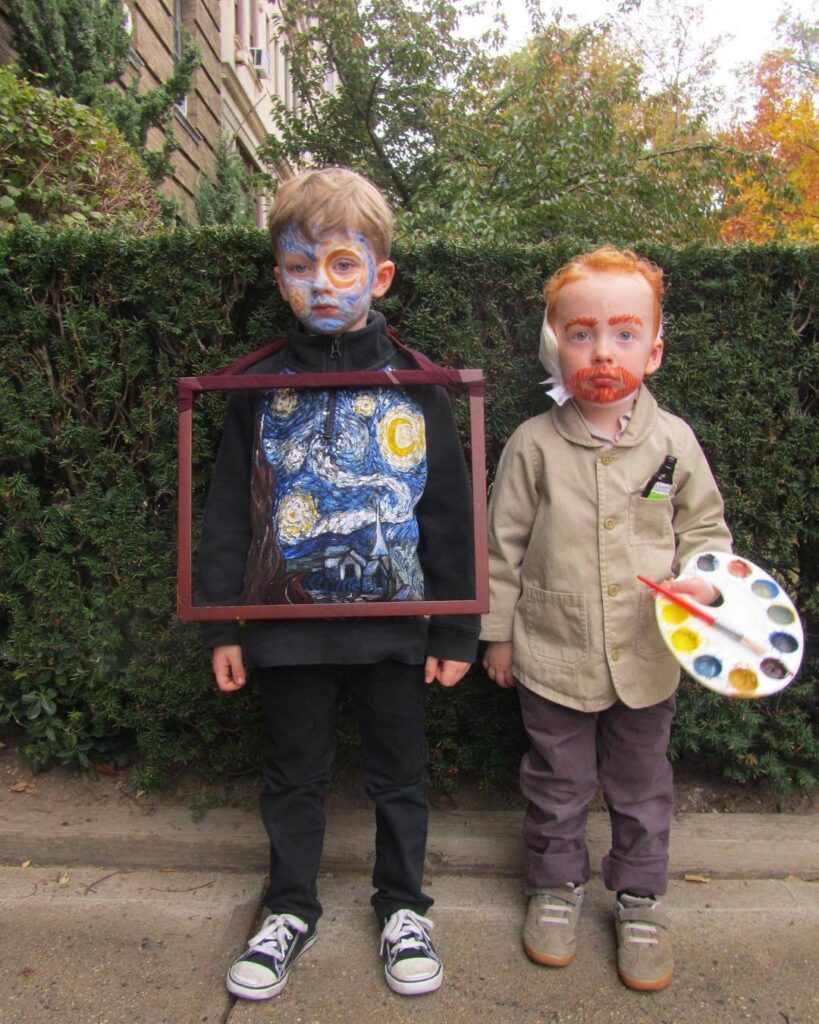 Halloween artsy costume: Van Gogh and His Starry Night children costume. Facebook.

