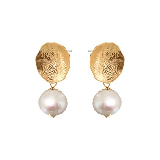 museum gift shop: Freshwater pearl leaf-textured stud earrings by Mirabelle | £75
