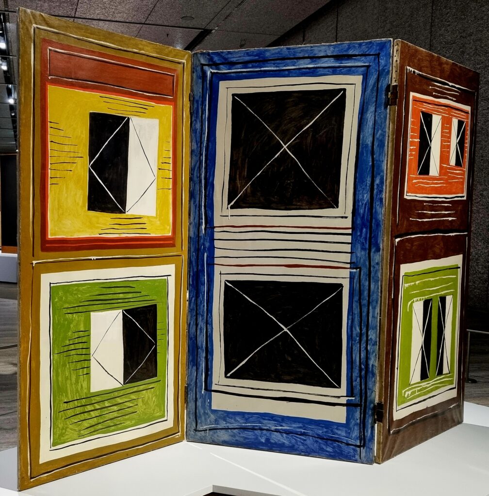 Folding Screens: Pablo Picasso, Paravent, 1915-16/1922. Photo by the author.
