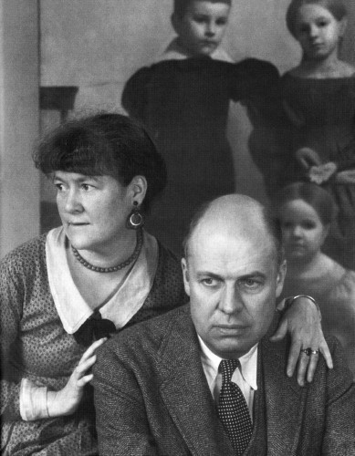Josephine Hopper: Louise Dahl-Wolfe, Edward and Jo Hopper, 1927, Whitney Museum of American Art, New York City, NY, USA.
