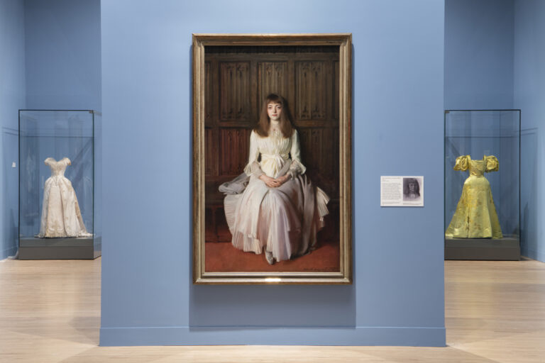 sargent and fashion: Sargent and Fashion installation view with Miss Elsie Palmer, 1889-90 and House of Worth dresses at Tate Britain 2024. Photo © Tate (Jai Monaghan).
