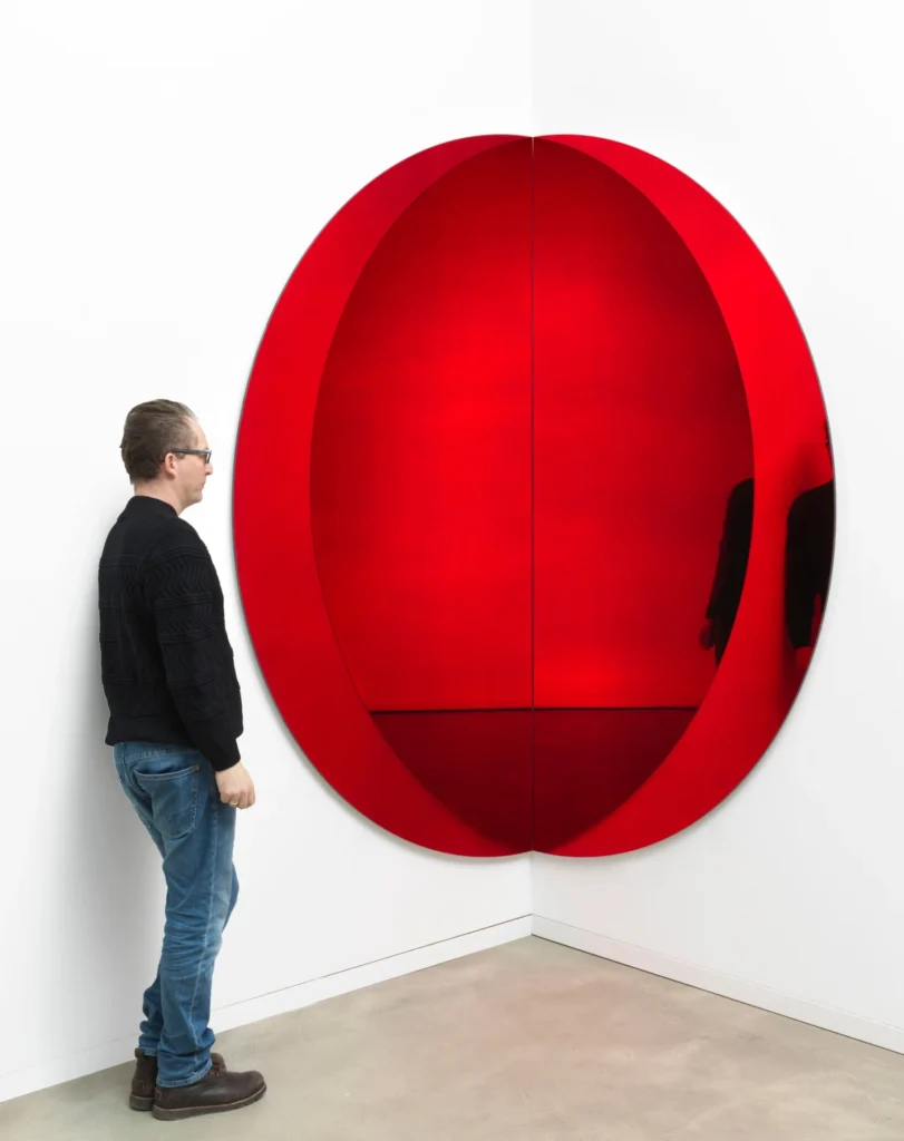 Olafur Eliasson: Olafur Eliasson, The Round Corner, 2018, Red Brick Art Museum, Beijing, China. Photo: Jens Ziehe. Artist’s website.
