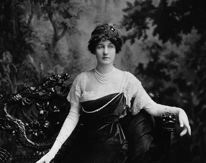 Anna Hyatt Huntington: Photograph of Anna Hyatt Huntington, Library of Congress, Washington, DC, USA.
